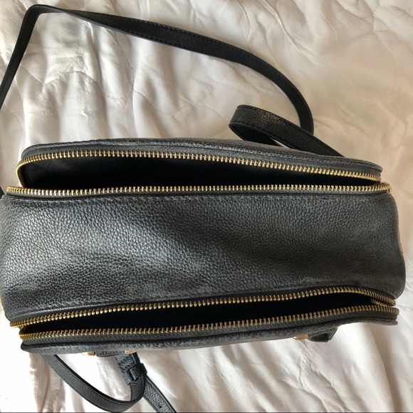 BLACK FAKE LEATHER CROSSBODY BAG - Picture 7 of 8